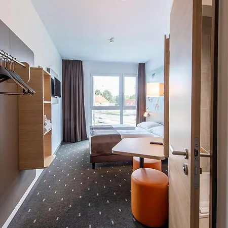 Hotel Augsburg-nord 2*