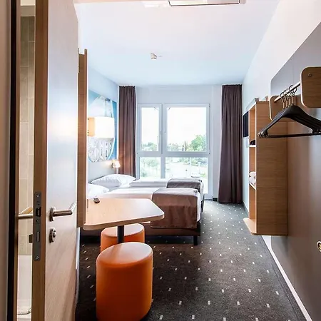 Augsburg-nord Hotel 2*